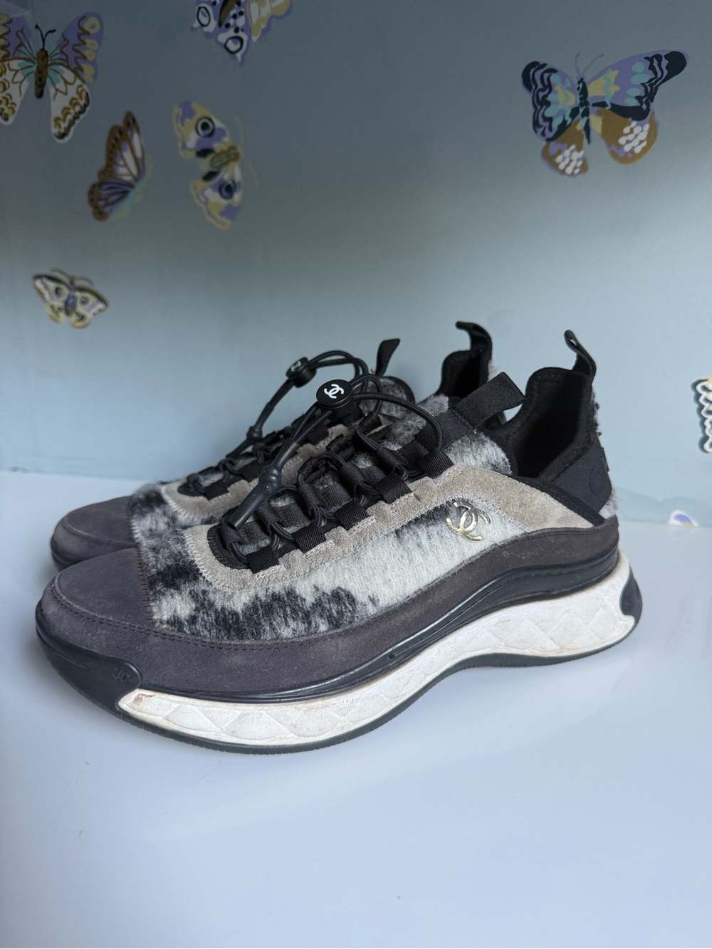 Chanel Black Gray Suede Felted Wool CC Cinch Close Sneakers - Picture 2 of 15